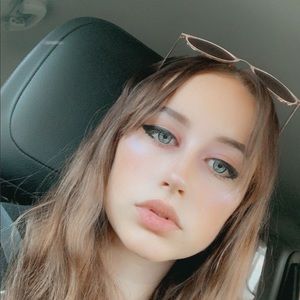 Meet your Posher, Mckenna